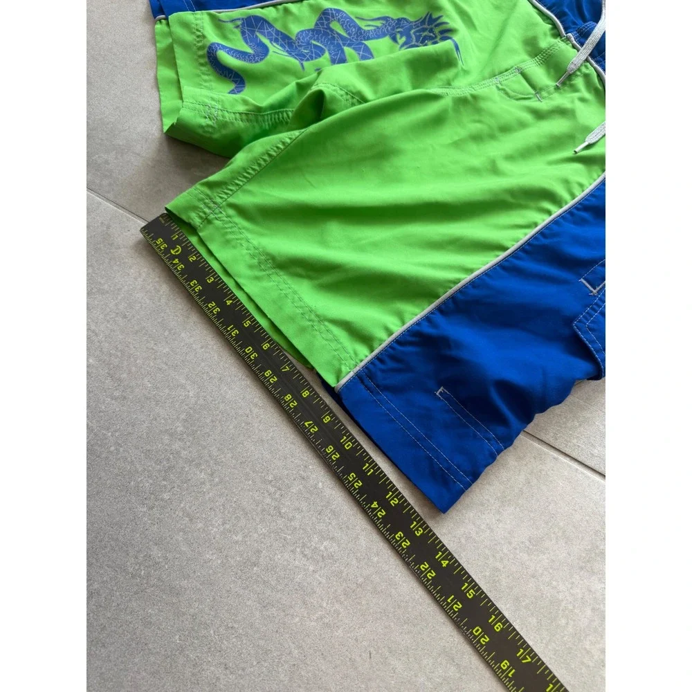 Vintage y2k No Boundaries Mens Blue Green Dragon Print Board Shorts 36 surfwear